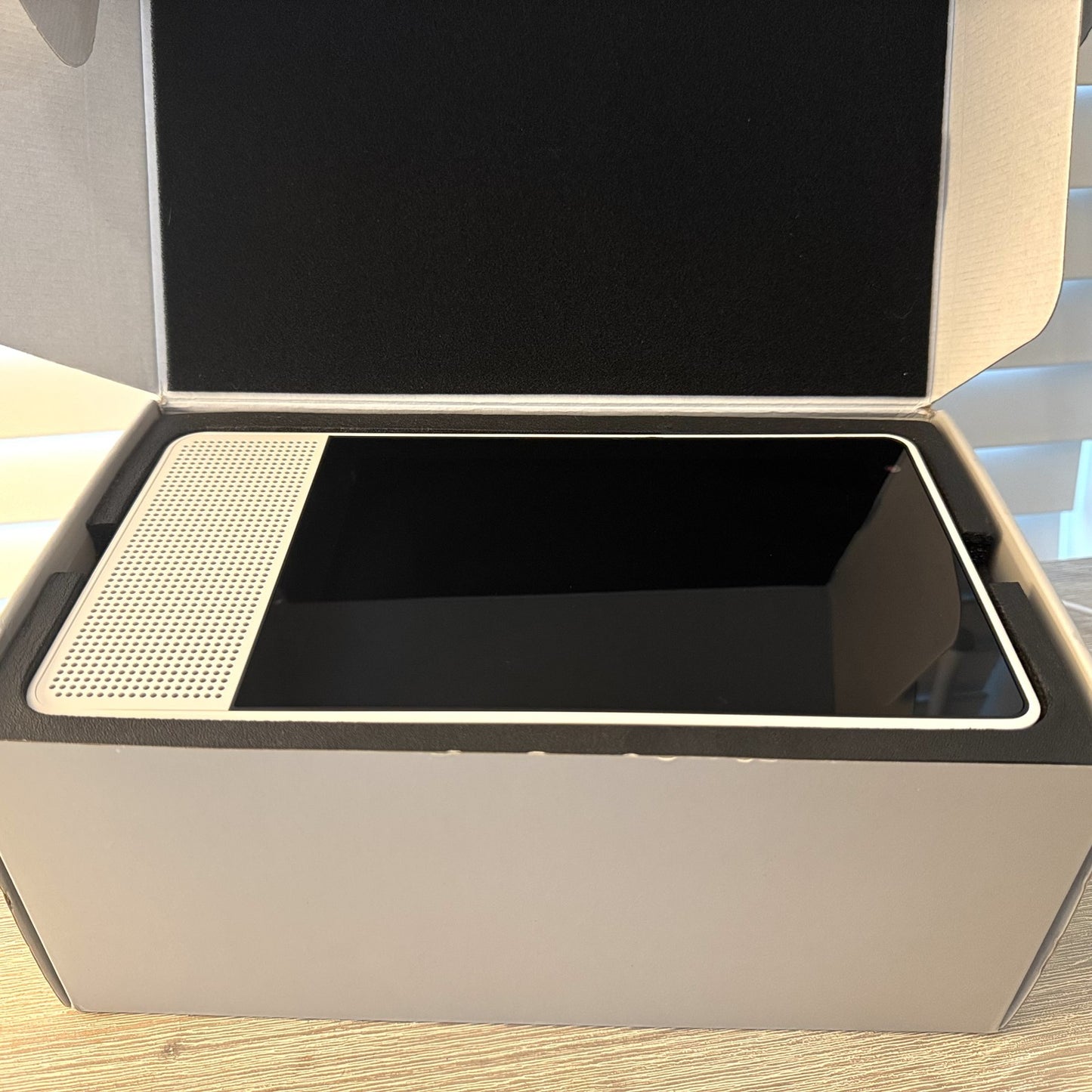 Lenovo Smart Display SD-8501F Google Assistant Smart Home Hub Touchscreen