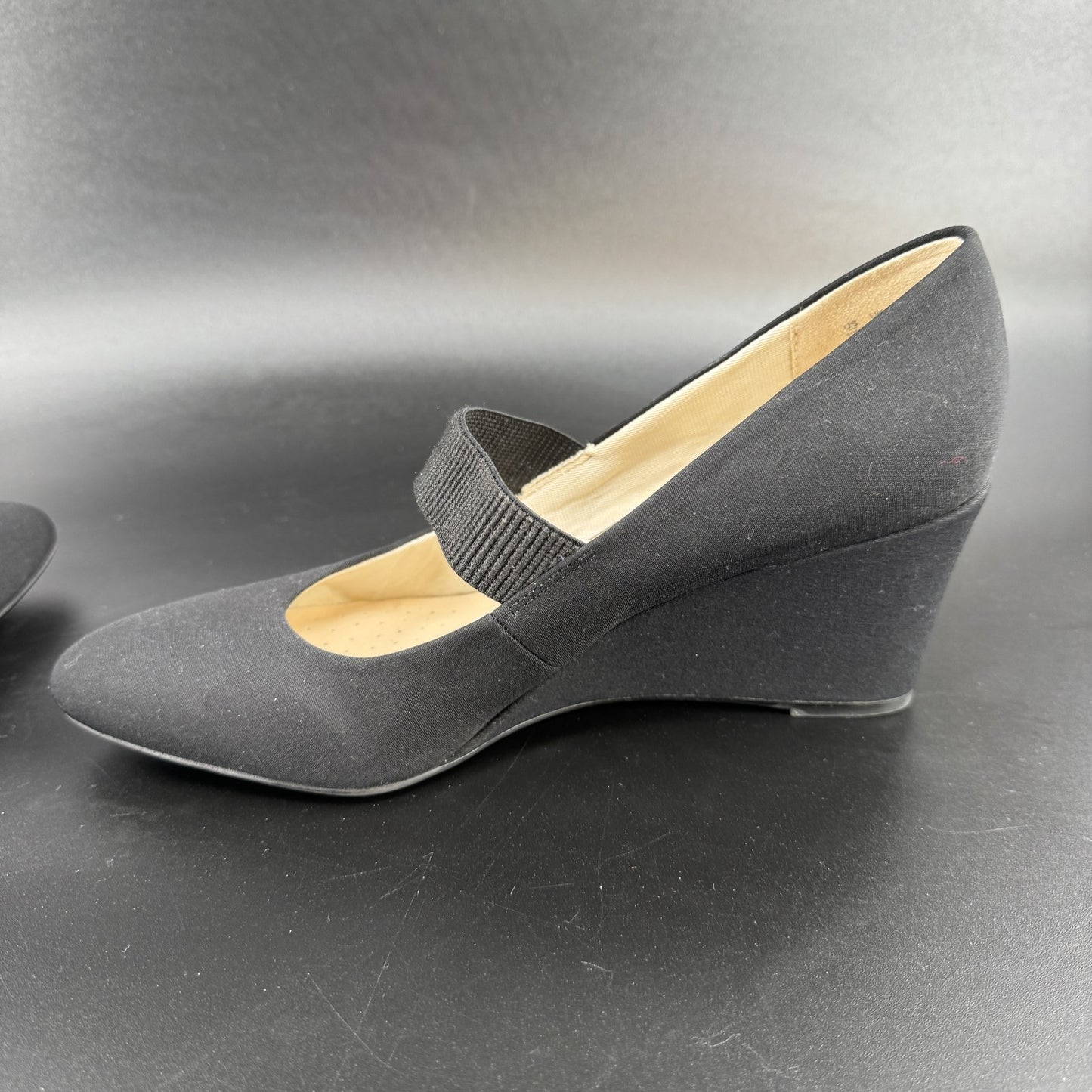LifeStride Womens Mary Jane Wedges 10M Black Brushed Fabric Strap Pointed Toe