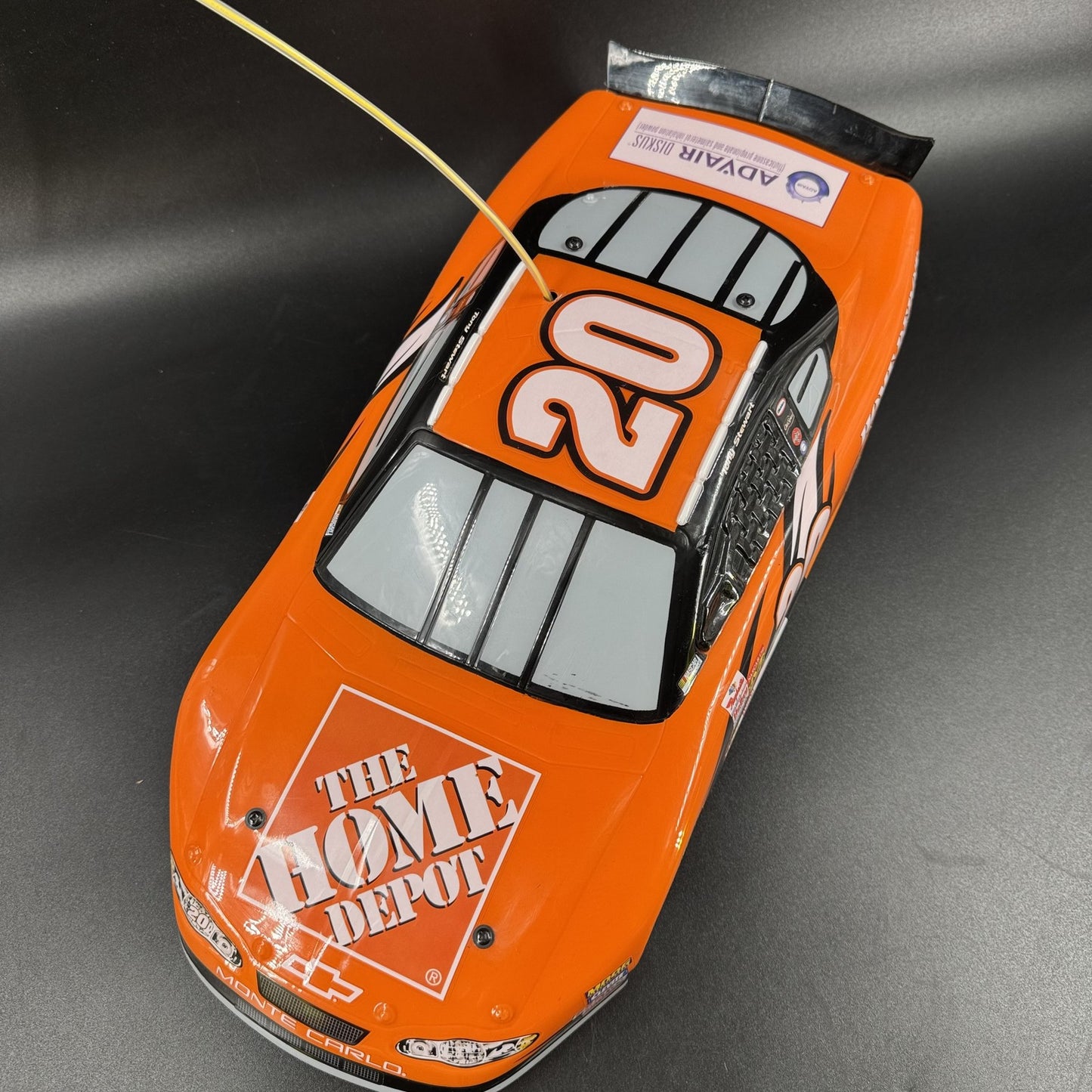 Road Champs Tony Stewart Home Depot 20 NASCAR RC Car 2003 Monte Carlo 1/10 Scale