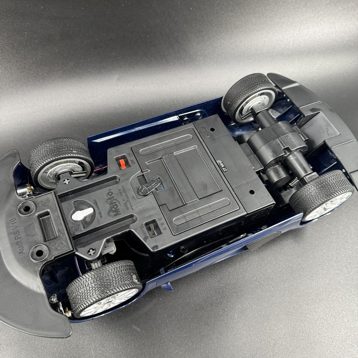 Maisto Audi R8 V10 RC Remote Radio Control RC Car 1/10 Tested Working