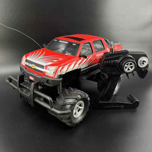 Radio Shack Avalanche RC Truck Remote Radio Control 4x4 Red 1/10 TESTED
