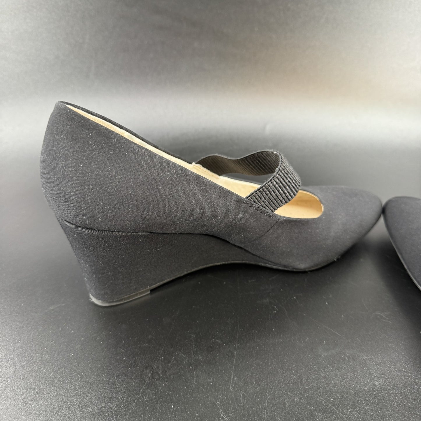 LifeStride Womens Mary Jane Wedges 10M Black Brushed Fabric Strap Pointed Toe