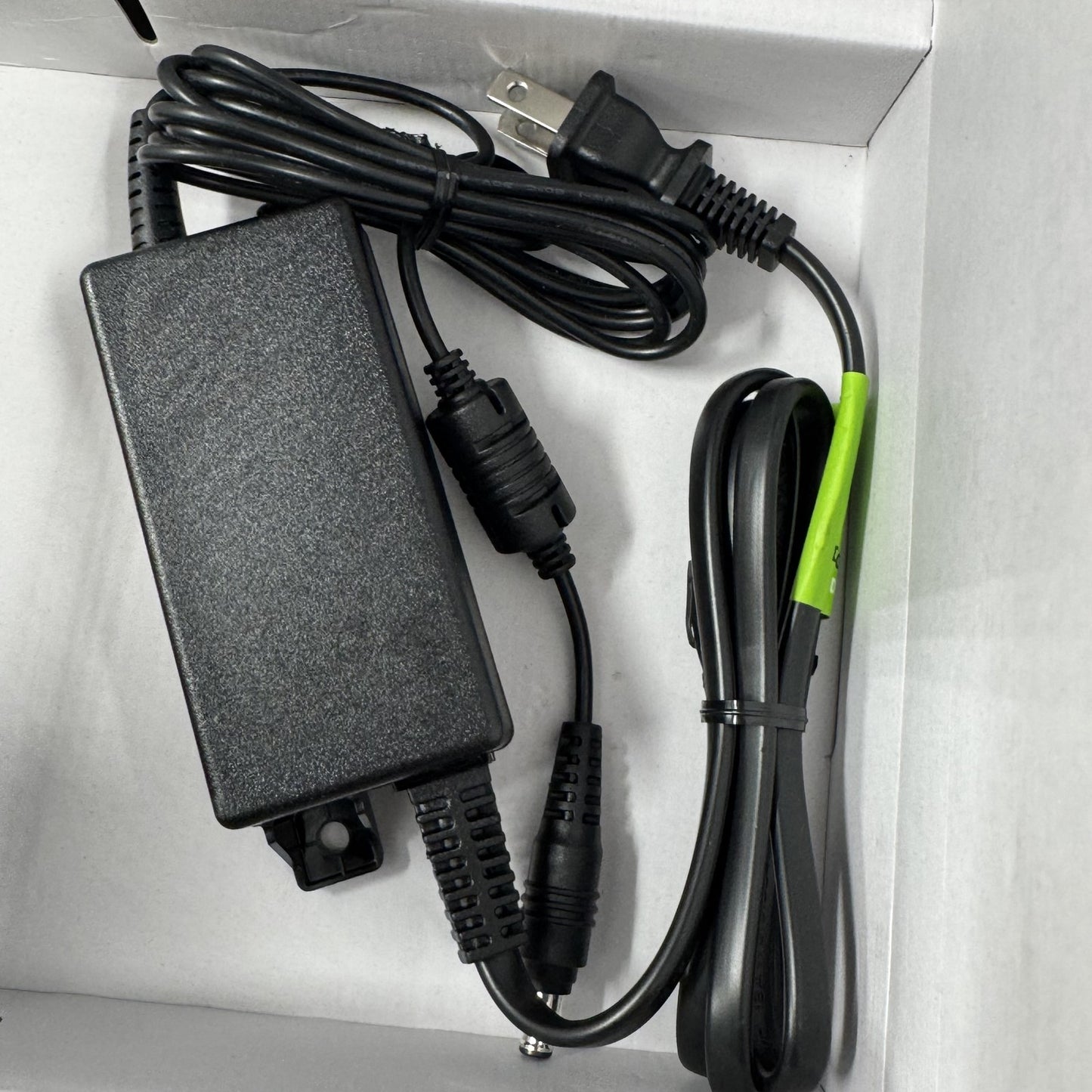 DIRECTV Stream TV Box Streaming Media Player C71KW-200 No Remote TESTED WORKING