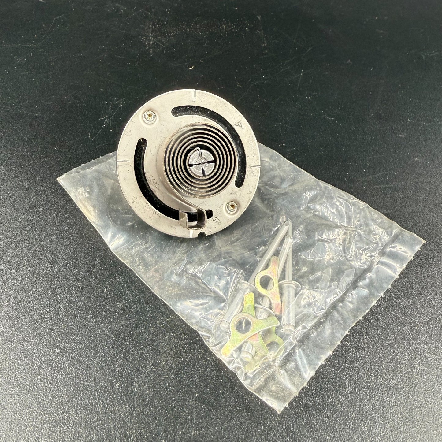 KEM CV285 #1 ELECTRIC CHOKE THERMOSTAT BUICK CAMARO FIREBIRD CUTLASS PONTIAC V6