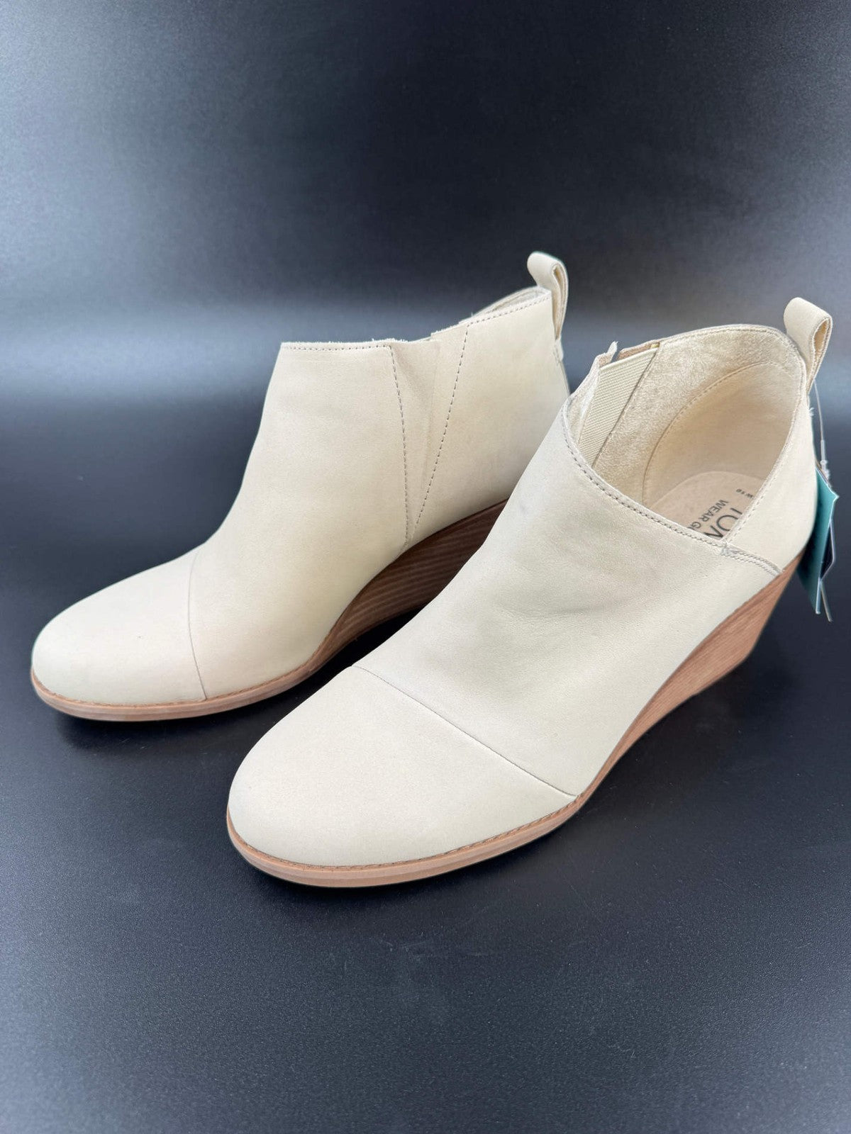 TOMS Womens Marta Ankle Boots Booties Size 10 Beige Leather Wedge Heel w/Stains