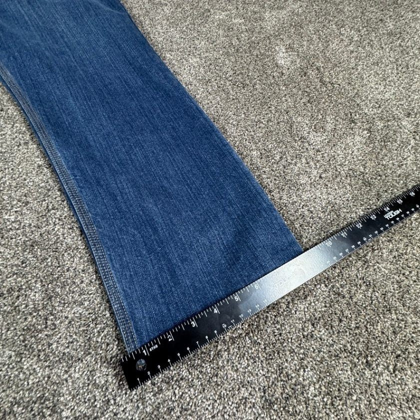 Carhartt Mens Jeans Size 40x30 Traditional Fit Blue Denim Work Pants