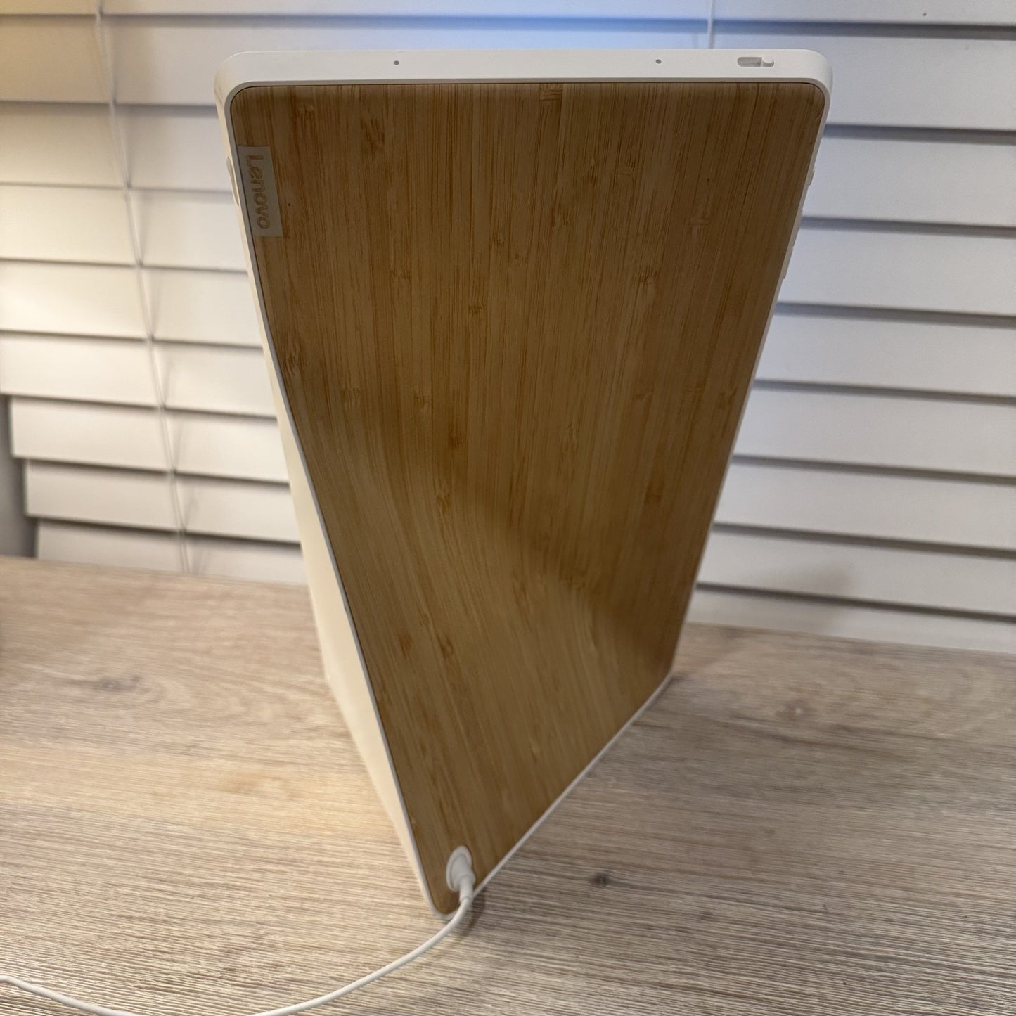 Lenovo Smart Display 10 Inch Google Assistant Bamboo Smart Home Hub SD-X701B