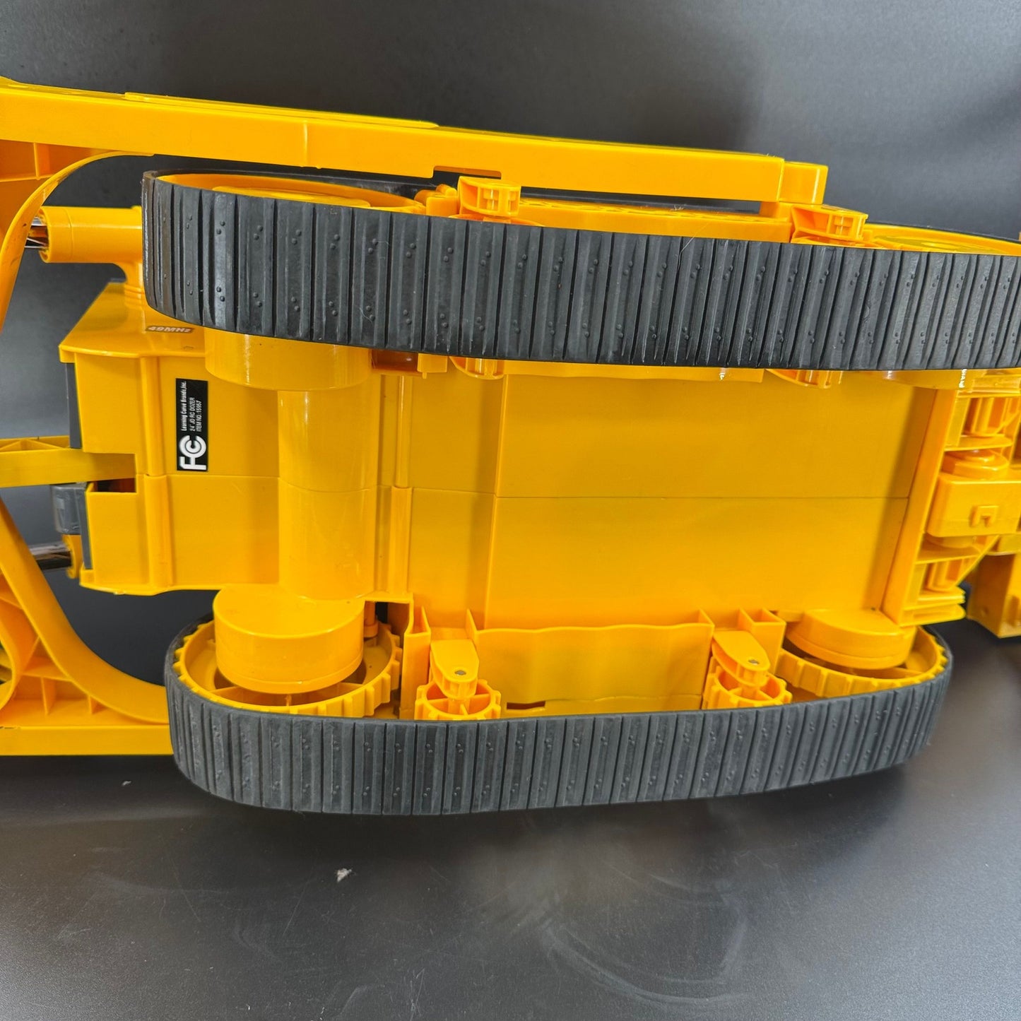 John Deere 850J Bulldozer RC Radio Control Large Scale 31" ERTL - NO REMOTE