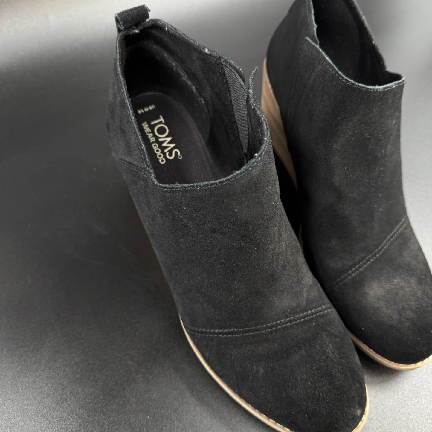 TOMS Womens Marta Wedge Ankle Boots Size 10 Black Suede Slip On Booties Shoes