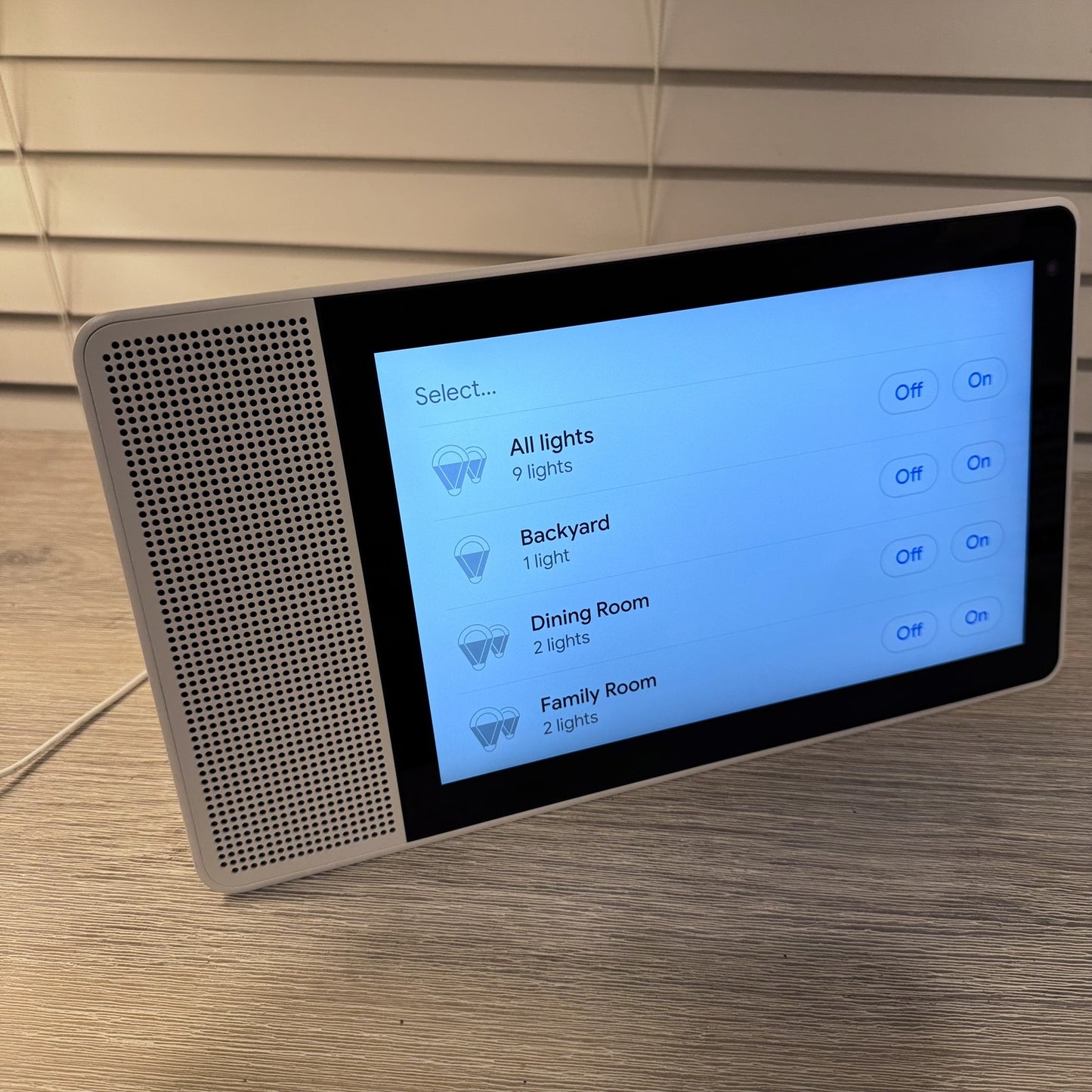 Lenovo Smart Display 10 Inch Google Assistant Bamboo Smart Home Hub SD-X701B