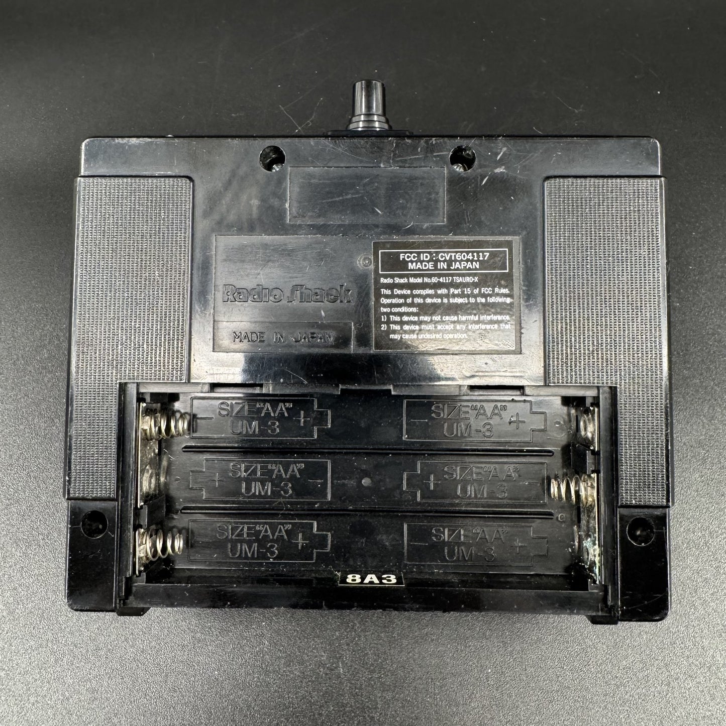 Radio Shack/Nikko RC Transmitter Remote Control POWERS ON Frequency Unknown