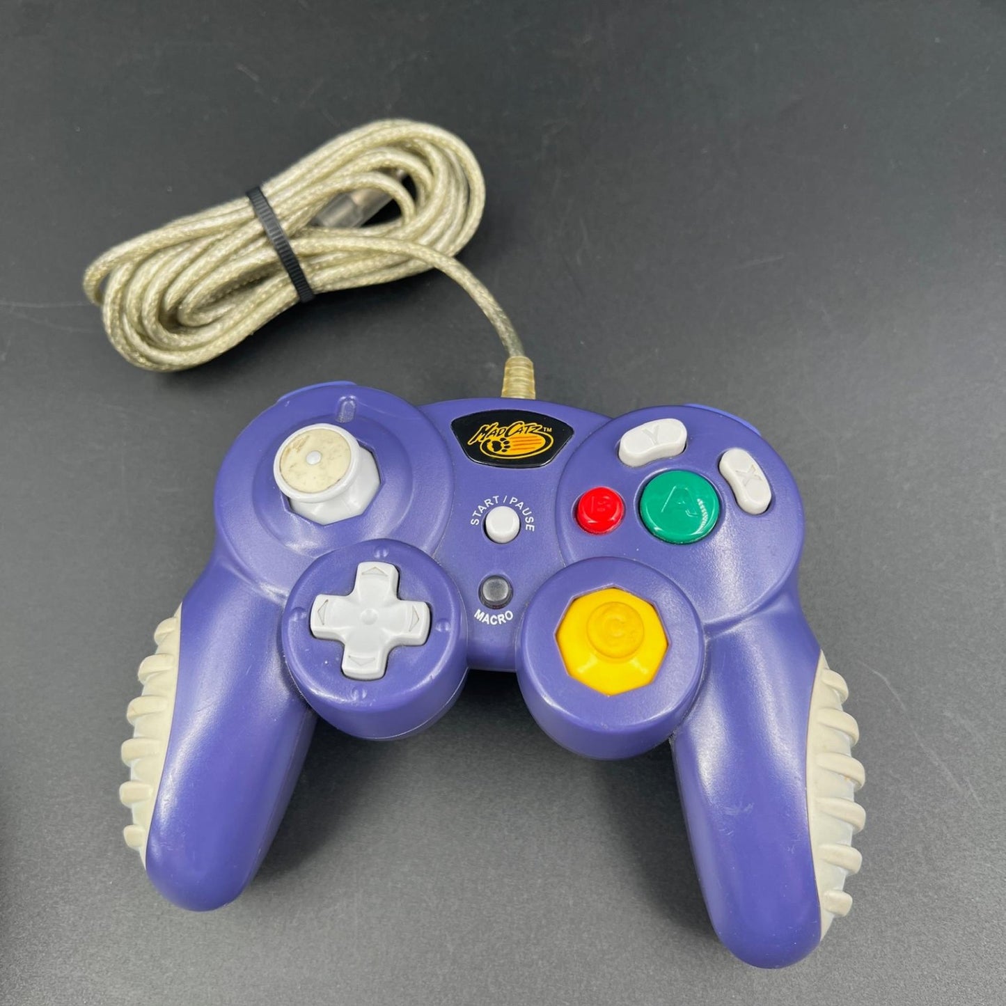 Mad Catz Nintendo GameCube Controller Gamepad Purple Wired UNTESTED