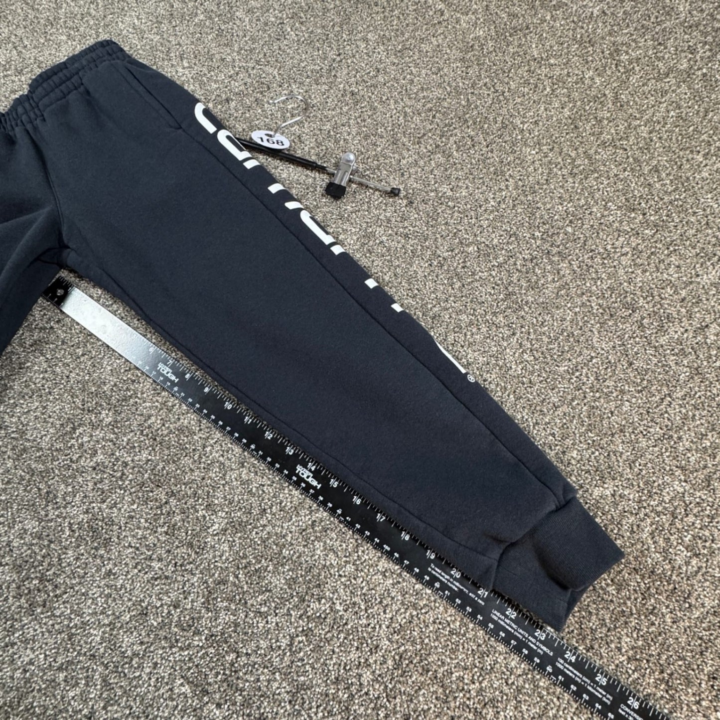 Carhartt Boys/Youth Sweatpants Joggers Size S (8-10) Black Spellout Fleece Pants