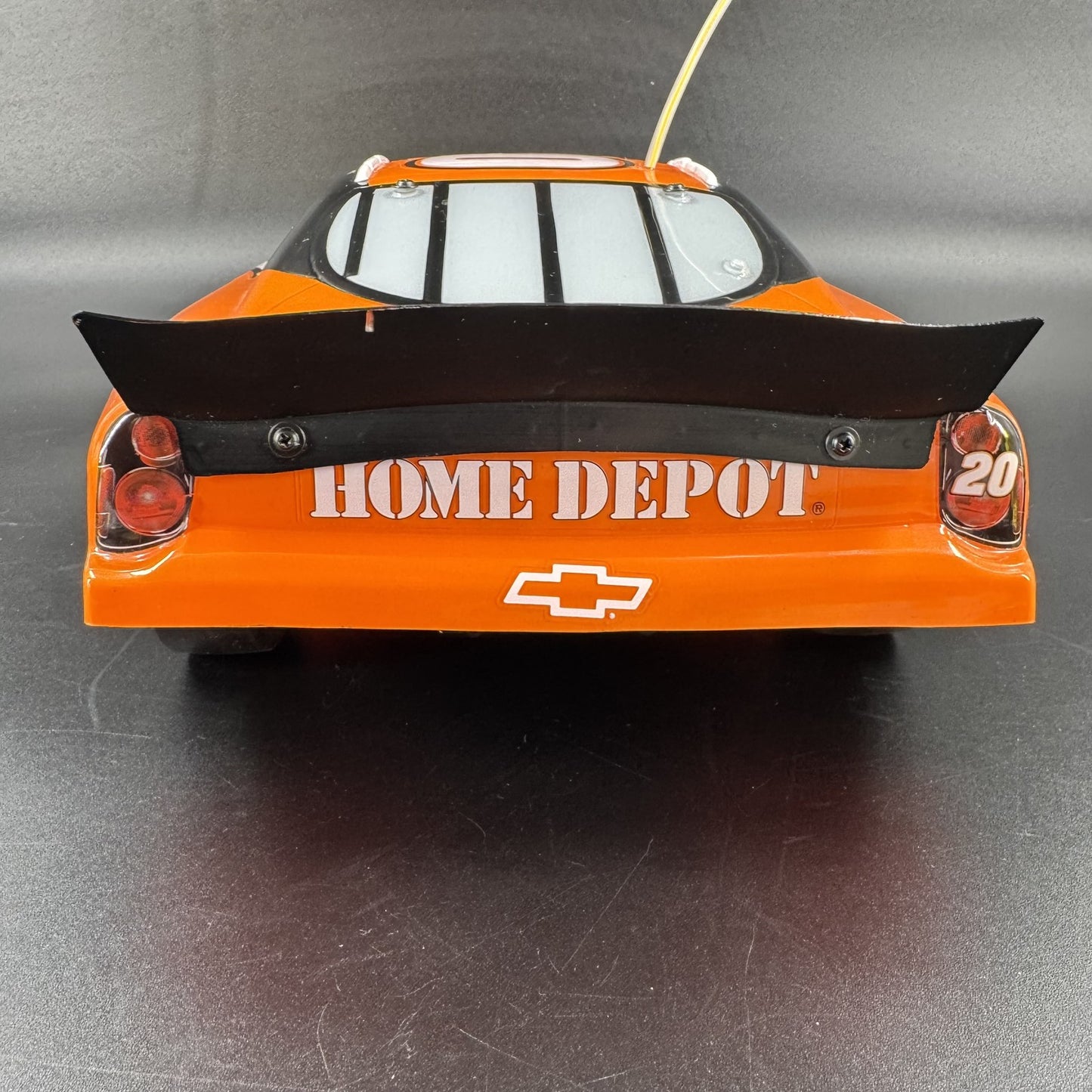 Road Champs Tony Stewart Home Depot 20 NASCAR RC Car 2003 Monte Carlo 1/10 Scale