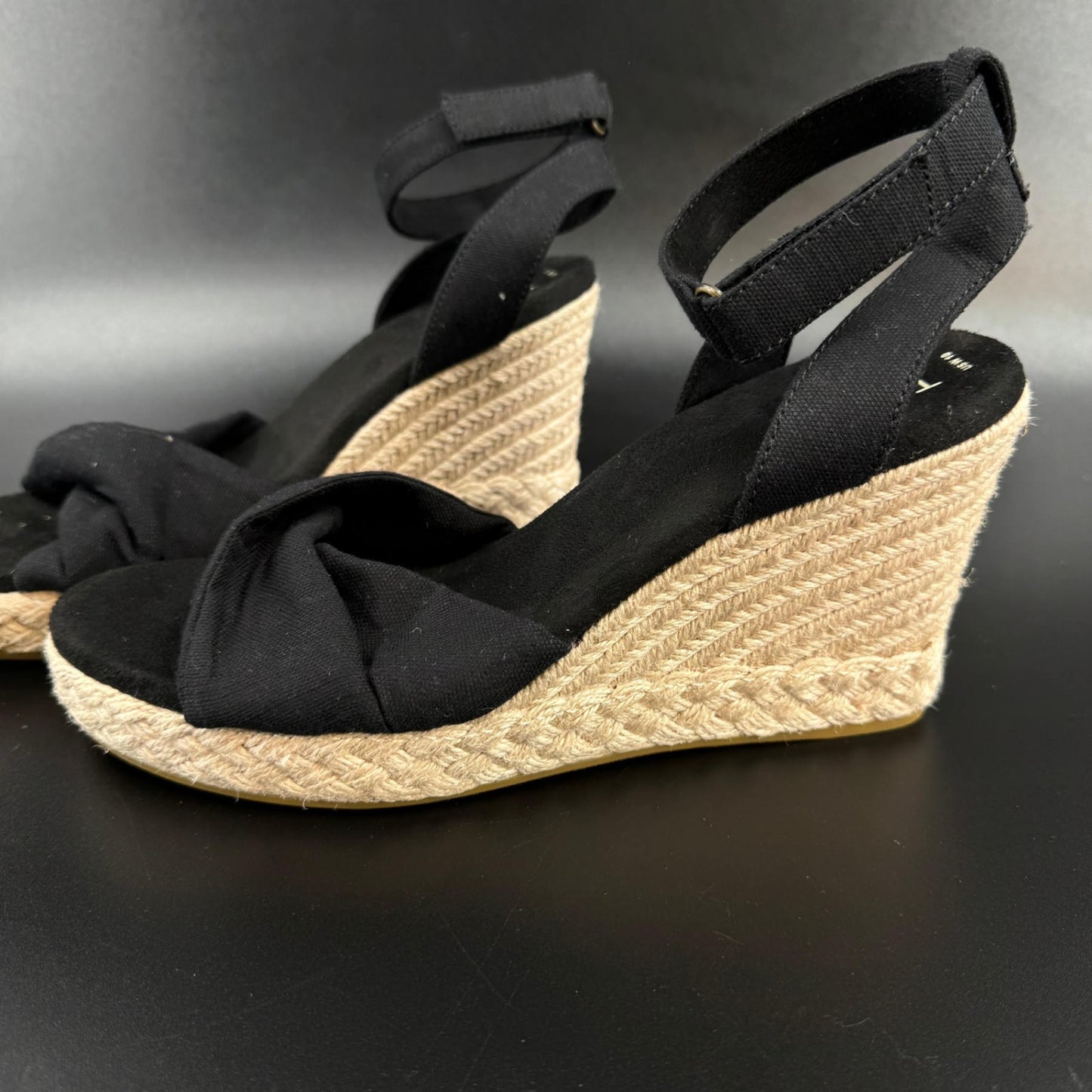 Toms Womens Wedge Sandals Espadrille Size 10 Black Ankle Strap Open Toe