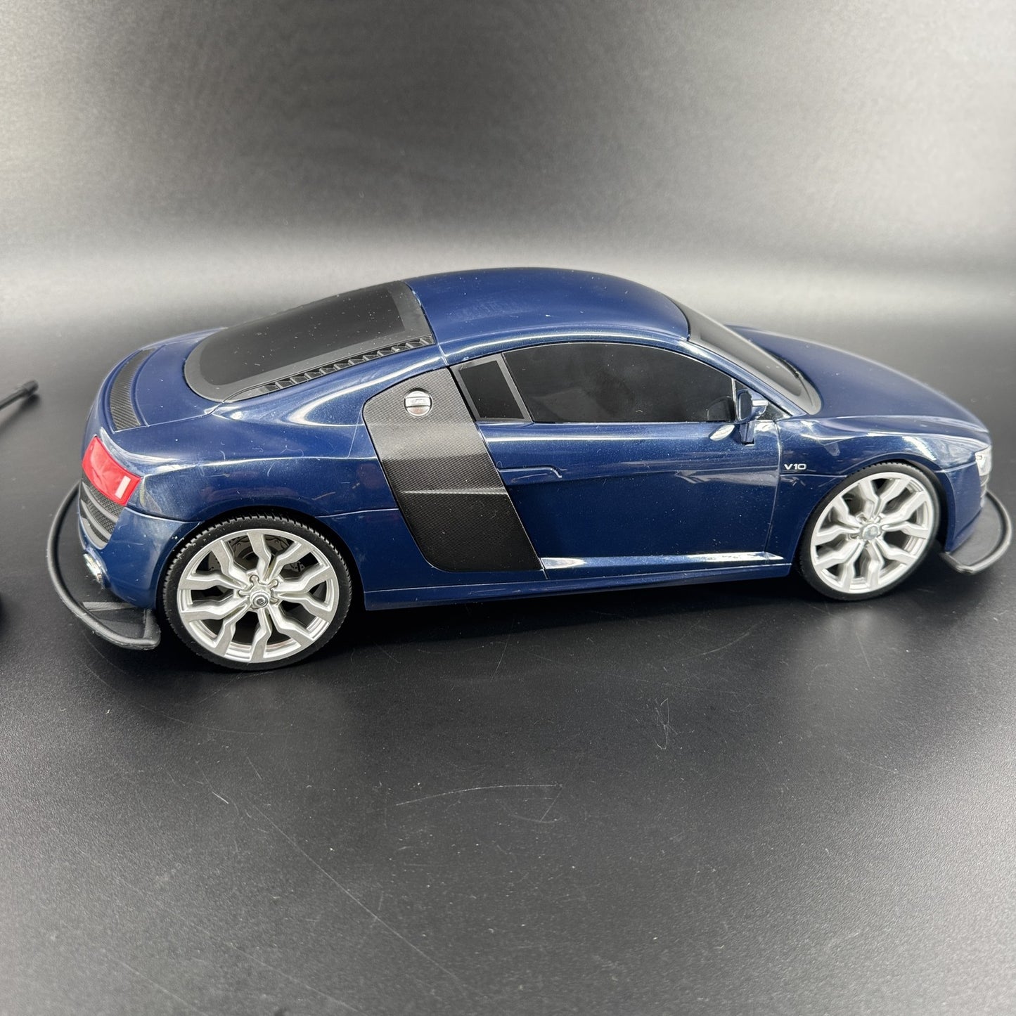 Maisto Audi R8 V10 RC Remote Radio Control RC Car 1/10 Tested Working