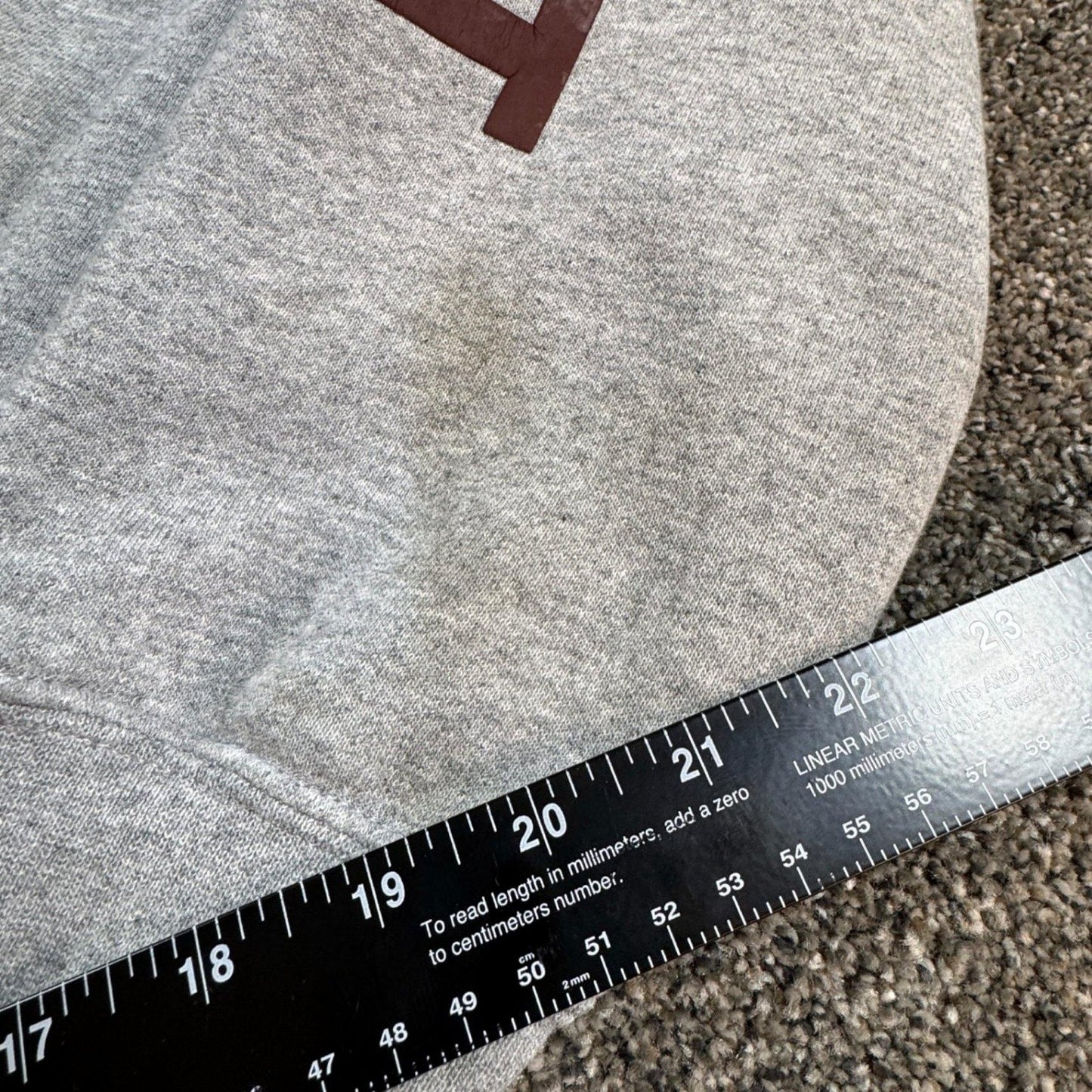 Carhartt Mens Sweatshirt Large Gray Loose Fit Pullover Crewneck Spellout STAINS