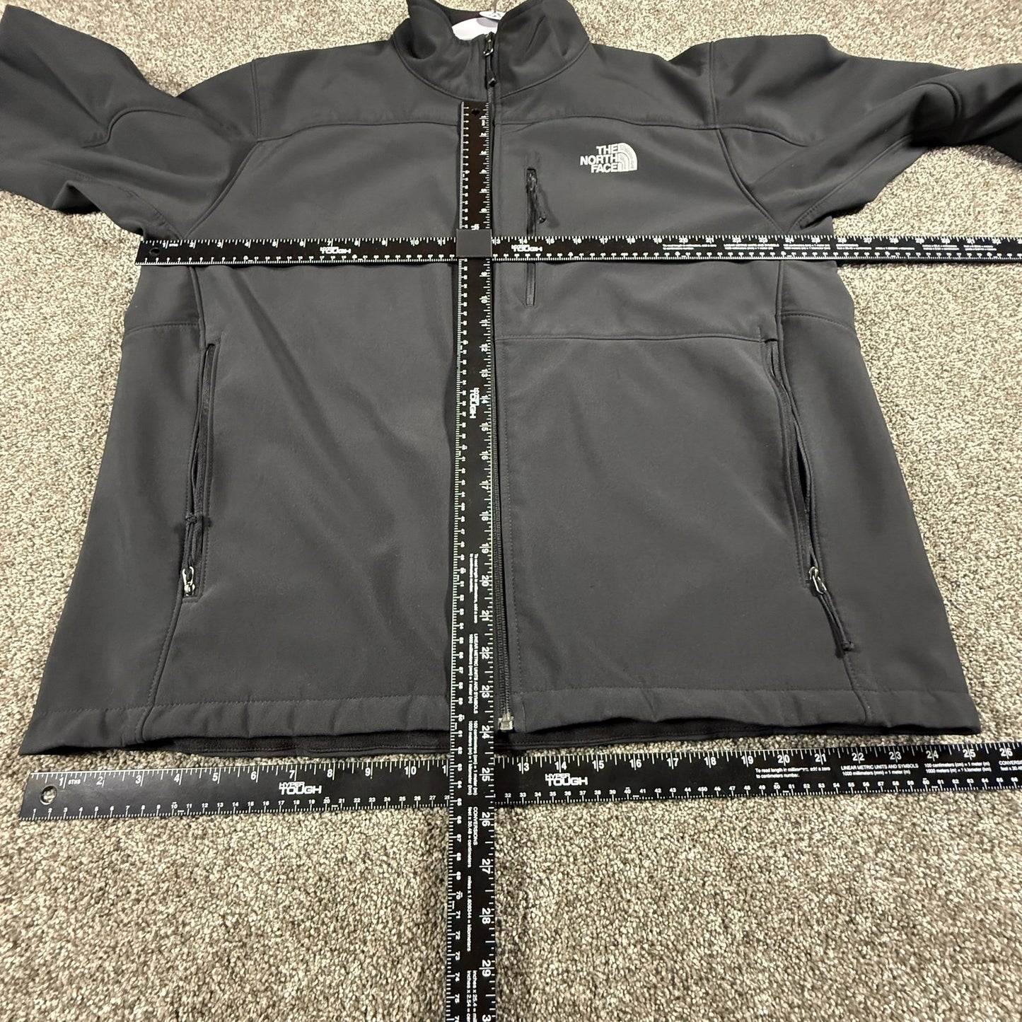 The North Face Mens Softshell Jacket XL Gray Fleece Lined Full Zip Outdoor